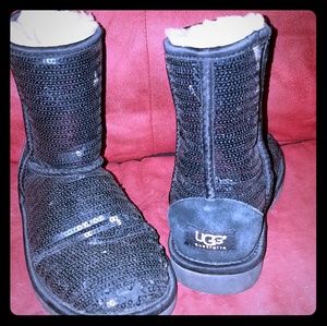 NWOT Authentic UGG boots